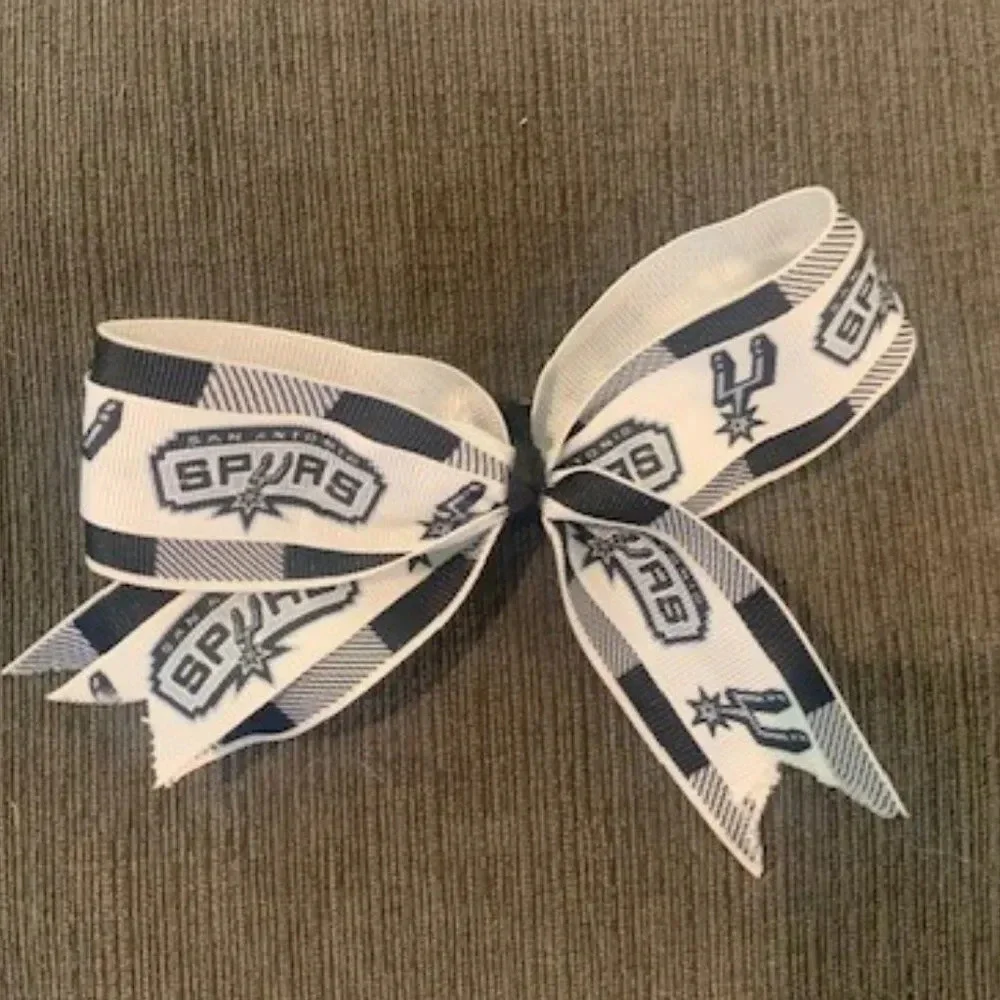 Host Pick! San Antonio Spurs‎ black/white hair bow